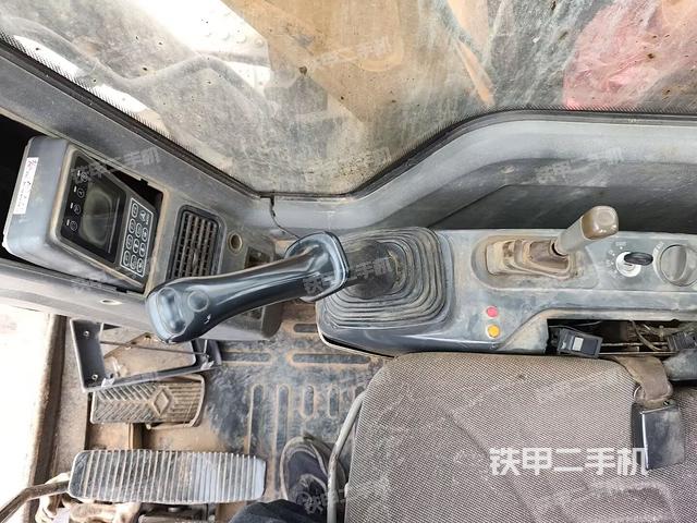 显示屏 （驾驶室部分）