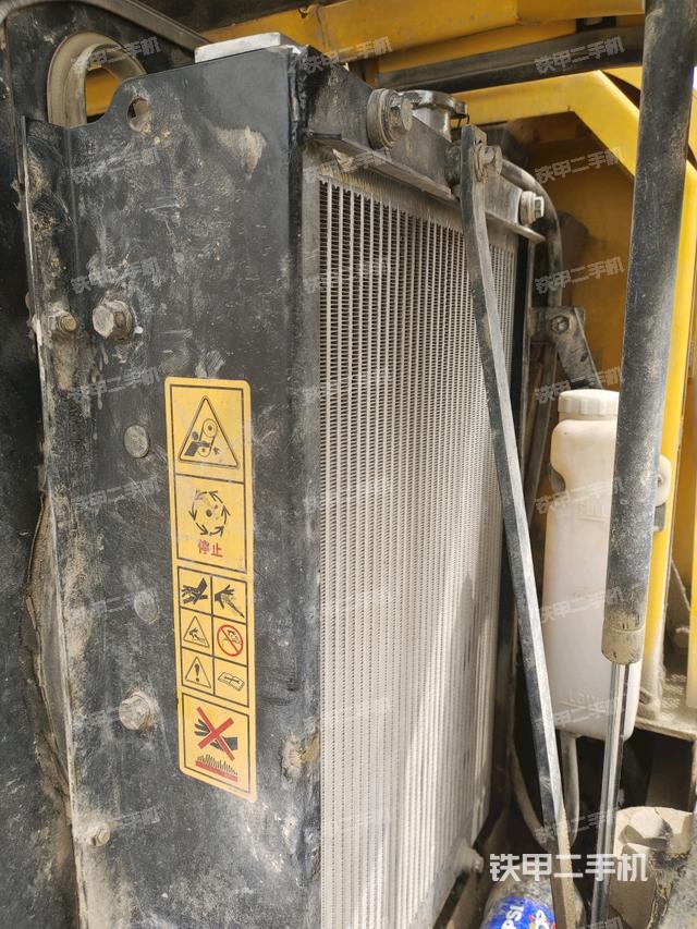 散熱器室(大件艙室) 散熱器室(大件艙室)