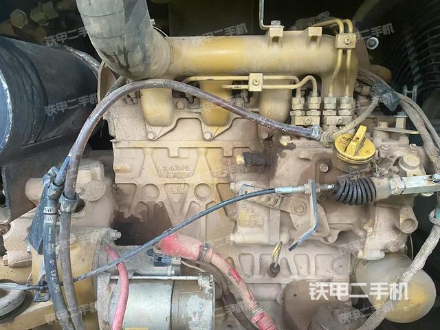 發(fā)動機整體俯視（整機外觀）