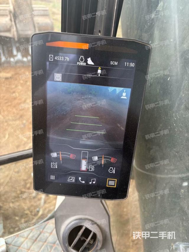 座椅右側(cè)控制臺(tái)/鑰匙門/油門/含右手柄（駕駛室部分）