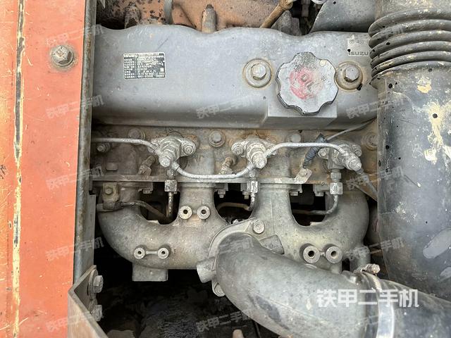 发动机整体俯视(整机外观) 发动机整体俯视(整机外观)