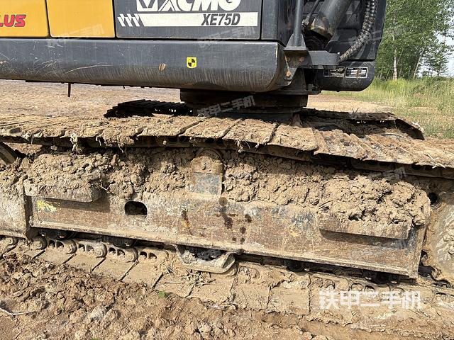 单侧履带整体（整机外观）