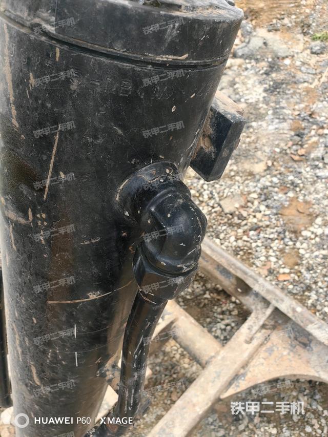 鏟斗右后整體（工作和回轉裝置）