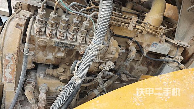 發(fā)動(dòng)機(jī)（設(shè)備外觀及核心部件）