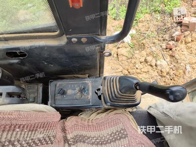小時(shí)表(駕駛室部分) 小時(shí)表(駕駛室部分)