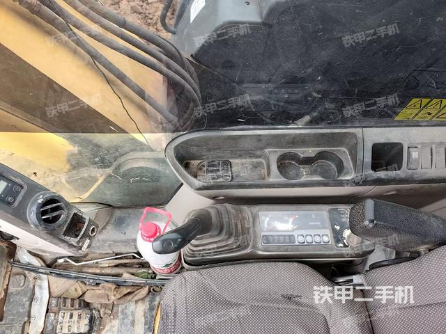 顯示屏?(駕駛室部分) 顯示屏?(駕駛室部分)