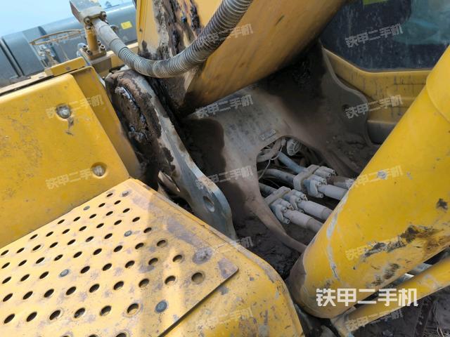 大臂根部?斜視（工作和回轉裝置）