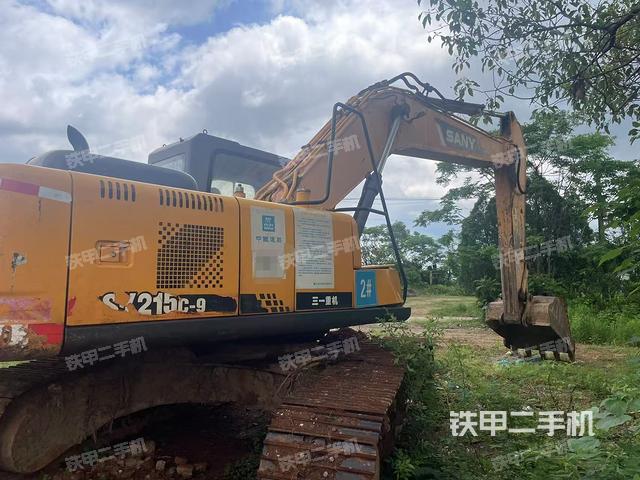 整机右后45°(整机外观) 整机右后45°(整机外观)