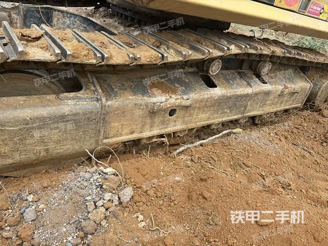 右側(cè)行走馬達(dá)蓋板（行走機(jī)構(gòu)）