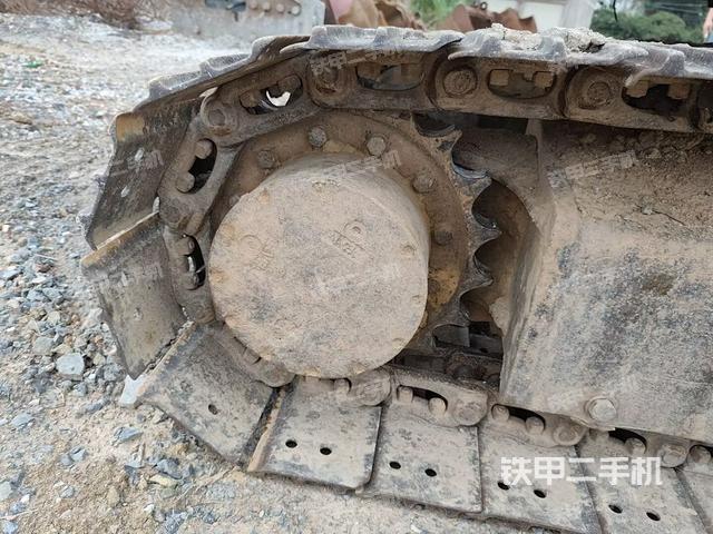 左侧履带整体 （行走机构）