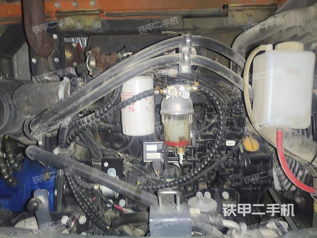 發(fā)動(dòng)機(jī)整體俯視(整機(jī)外觀) 發(fā)動(dòng)機(jī)整體俯視(整機(jī)外觀)