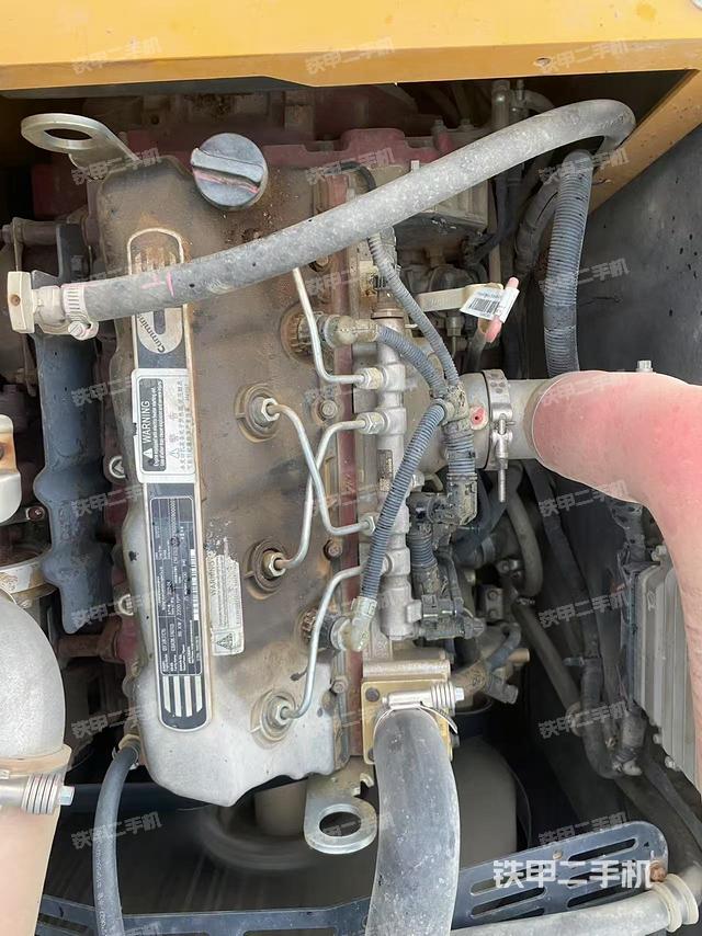 发动机整体俯视(整机外观) 发动机整体俯视(整机外观)