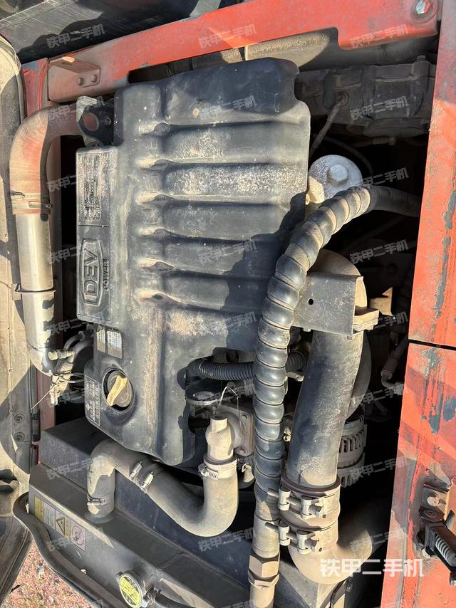 发动机整体俯视(整机外观) 发动机整体俯视(整机外观)