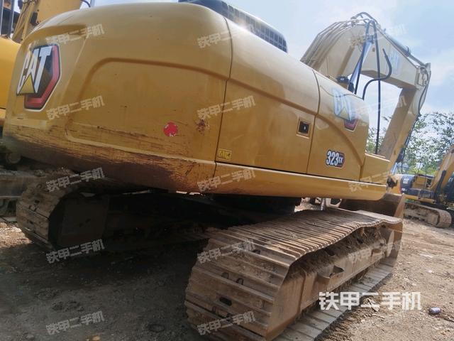 右后45(整機外觀) 右后45(整機外觀)