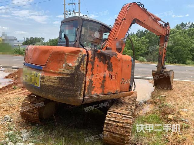 整機(jī)右后45°(整機(jī)外觀) 整機(jī)右后45°(整機(jī)外觀)