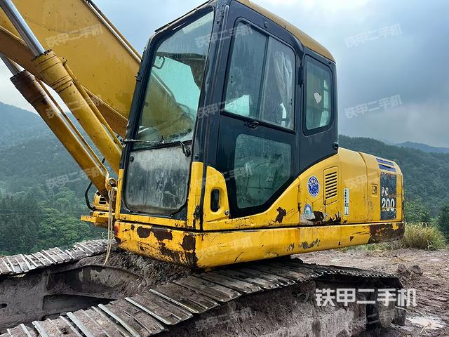 小松PC200-7挖掘機
