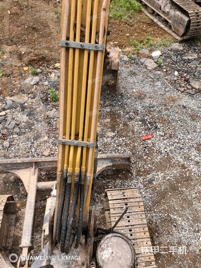 大臂背部俯視（工作和回轉裝置）