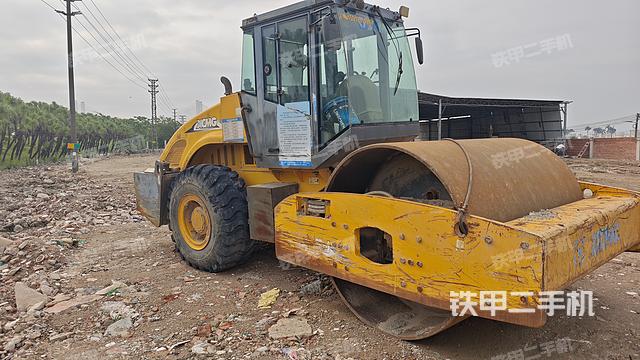 整機(jī)右側(cè)（設(shè)備外觀及核心部件）