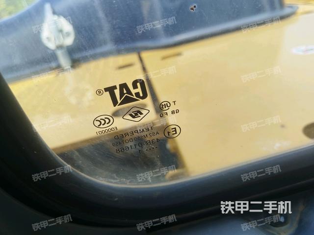 右側玻璃角標(駕駛室部分) 右側玻璃角標(駕駛室部分)