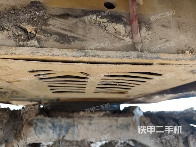 大臂整體?右側(cè)(工作和回轉(zhuǎn)裝置) 大臂整體?右側(cè)(工作和回轉(zhuǎn)裝置)