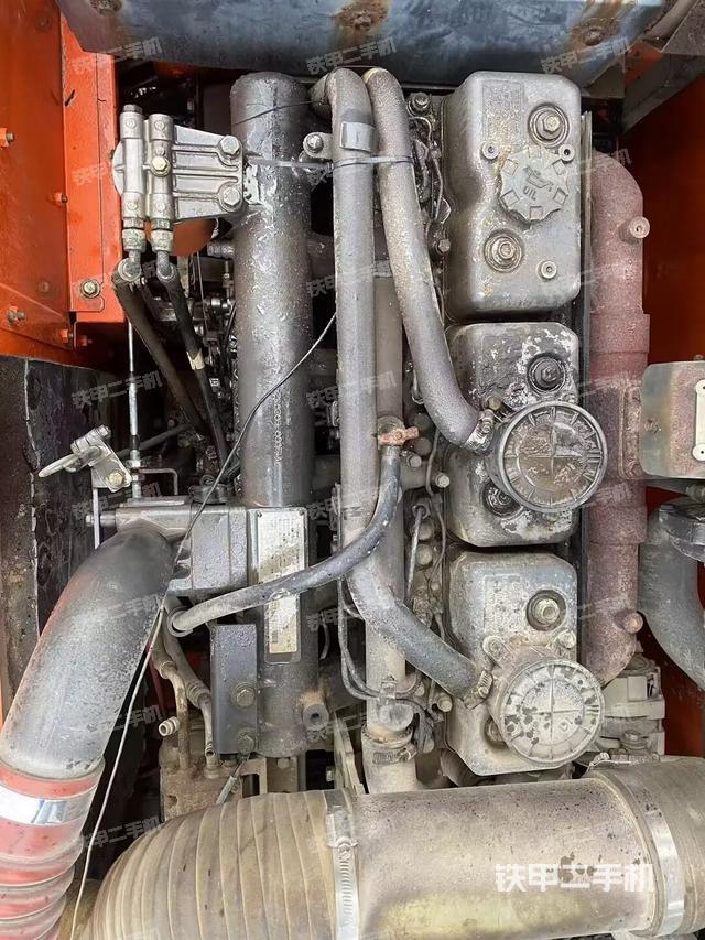 發(fā)動機整體俯視（整機外觀）