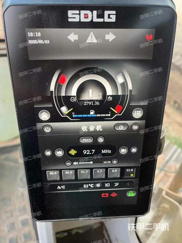 整機右后45°(整機外觀) 整機右后45°(整機外觀)