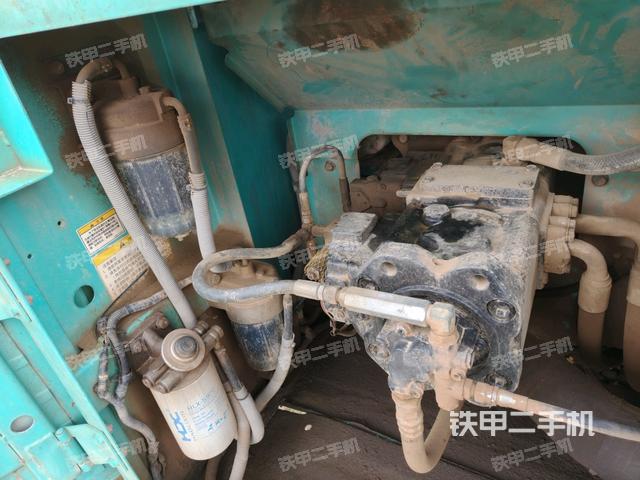 電瓶(大件艙室) 電瓶(大件艙室)