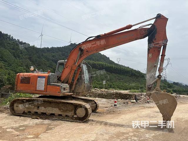 右后45(整機(jī)外觀(guān)) 右后45(整機(jī)外觀(guān))