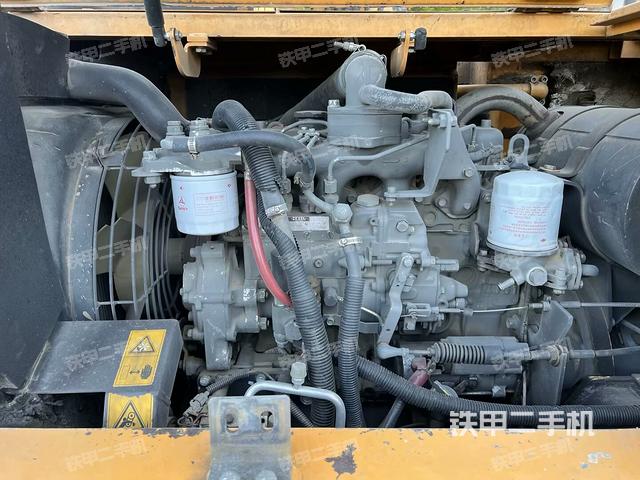 发动机整体俯视（整机外观）