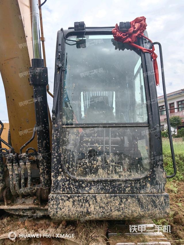 駕駛室左前45度(駕駛室部分) 駕駛室左前45度(駕駛室部分)