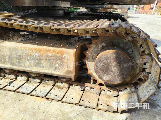 單側(cè)履帶整體（整機外觀）