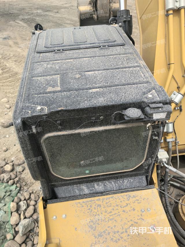 駕駛室頂部俯視(上車部件) 駕駛室頂部俯視(上車部件)