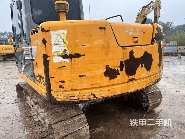 右前45(整機(jī)外觀) 右前45(整機(jī)外觀)