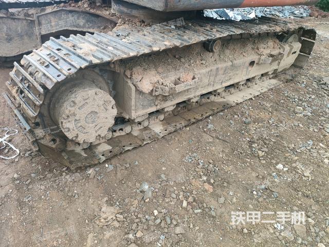 左側(cè)履帶整體?(行走機構(gòu)) 左側(cè)履帶整體?(行走機構(gòu))