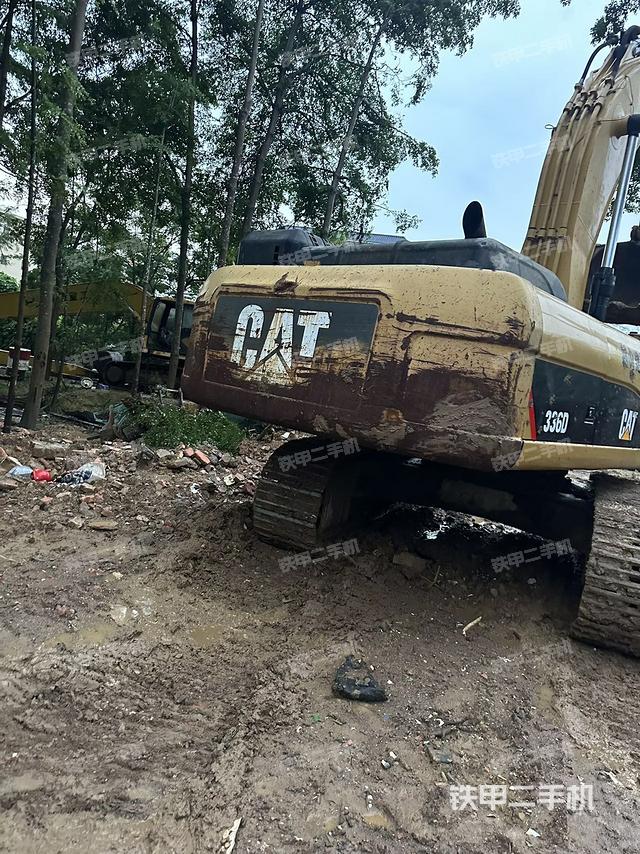 整机右后45°(整机外观) 整机右后45°(整机外观)