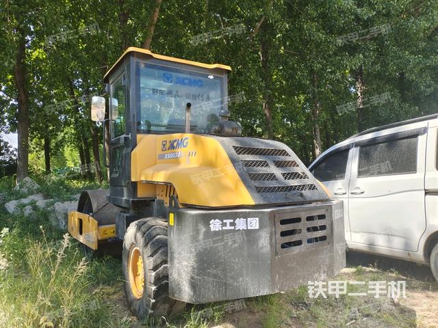 左后45°（壓路機(jī)整機(jī)外觀）