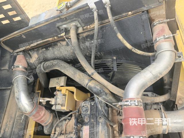 水箱+風扇特寫(上車部件) 水箱+風扇特寫(上車部件)