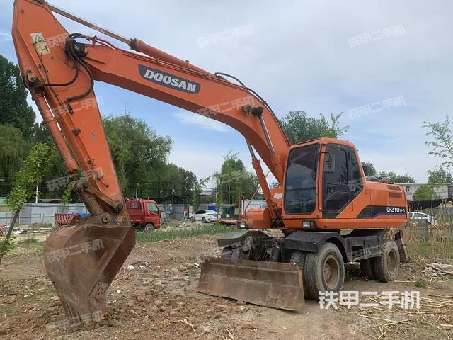 斗山DH210W-7挖掘機(jī)