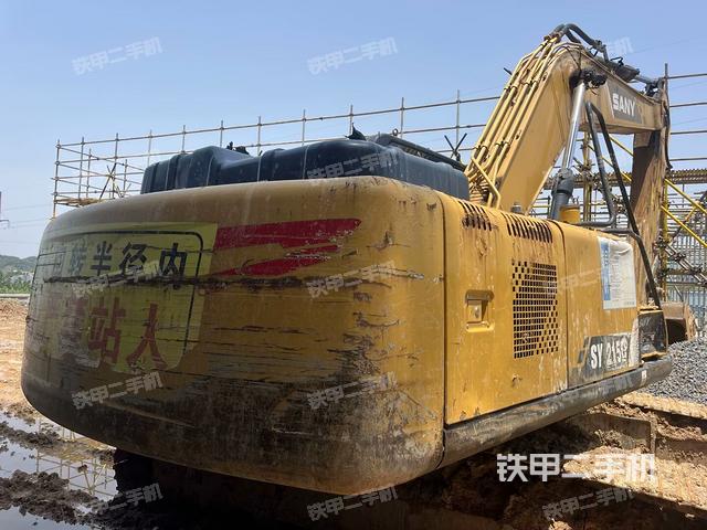 整機(jī)右后45°(整機(jī)外觀) 整機(jī)右后45°(整機(jī)外觀)
