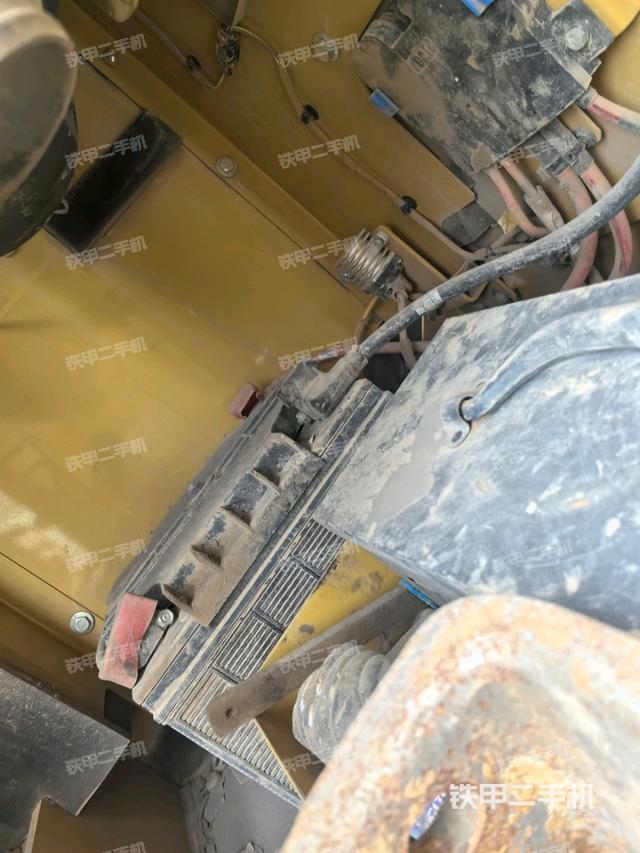 電瓶(大件艙室) 電瓶(大件艙室)