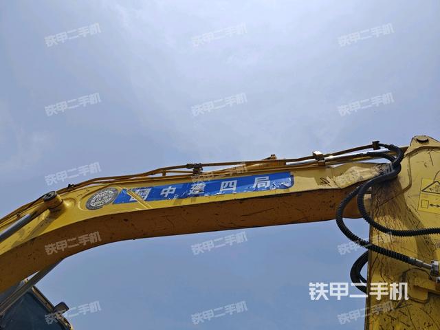 大臂整體?右側(cè)(工作和回轉(zhuǎn)裝置) 大臂整體?右側(cè)(工作和回轉(zhuǎn)裝置)