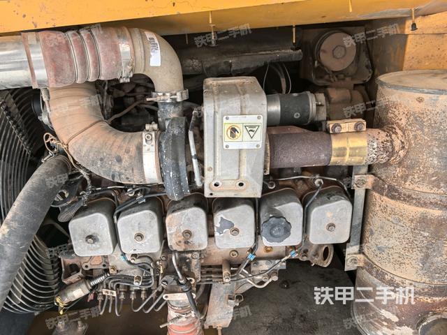 水箱+風(fēng)扇特寫(上車部件) 水箱+風(fēng)扇特寫(上車部件)