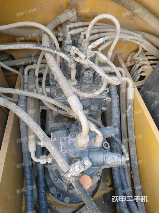 回转马达(上车部件) 回转马达(上车部件)