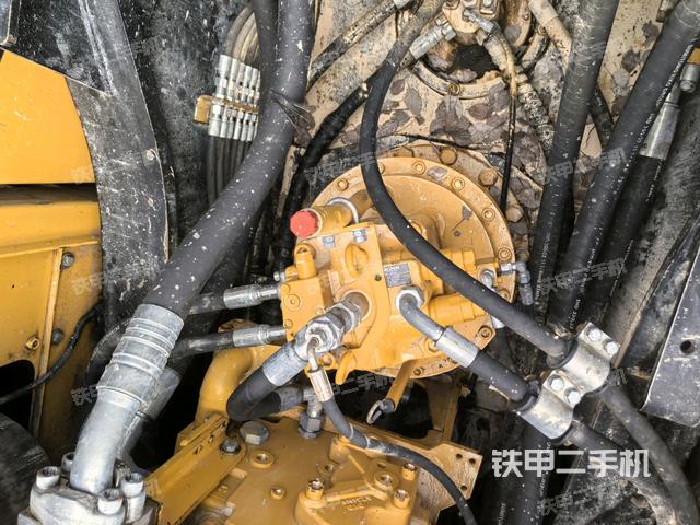 回转马达(上车部件) 回转马达(上车部件)