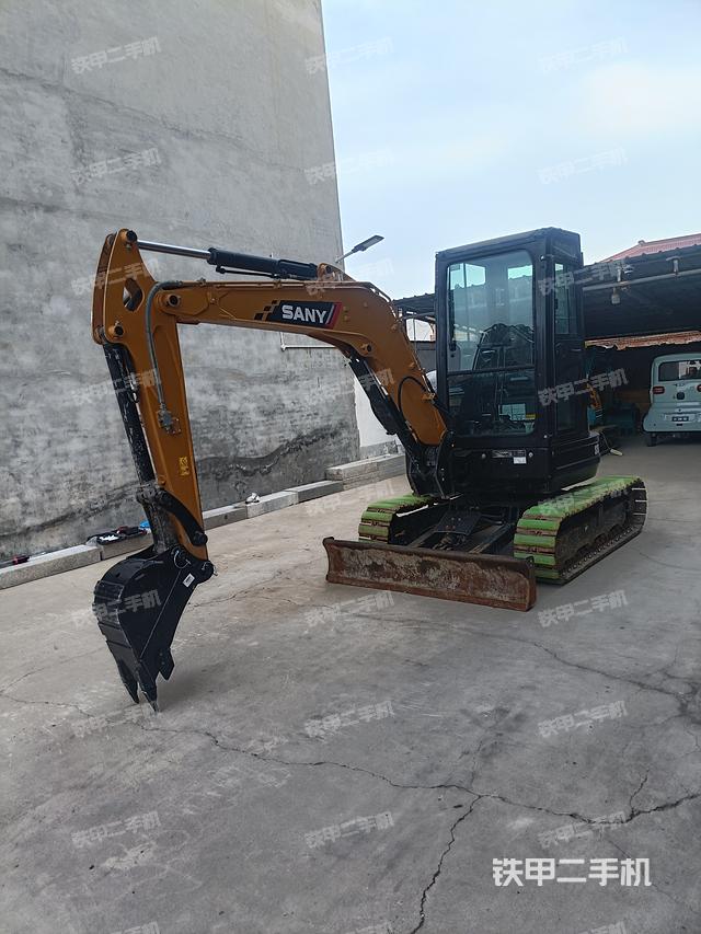三一重工SY35U(國四)挖掘機(jī)
