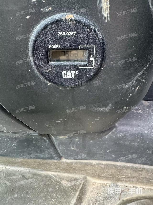 后窗玻璃角标(驾驶室部分) 后窗玻璃角标(驾驶室部分)