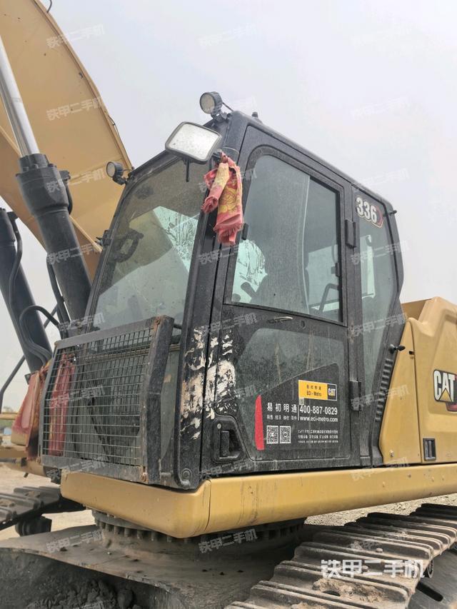 駕駛室正側(cè)(駕駛室部分) 駕駛室正側(cè)(駕駛室部分)