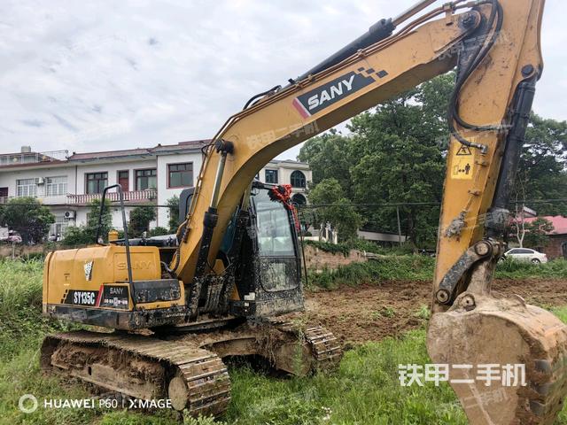右前45(整機(jī)外觀) 右前45(整機(jī)外觀)