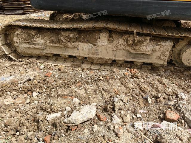 左侧履带整体 (行走机构) 左侧履带整体 (行走机构)