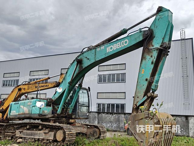 神鋼SK350LC-8挖掘機